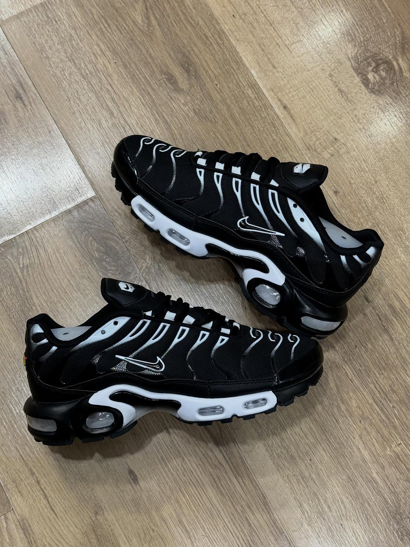 NK TN VENOM - IMPORTADO