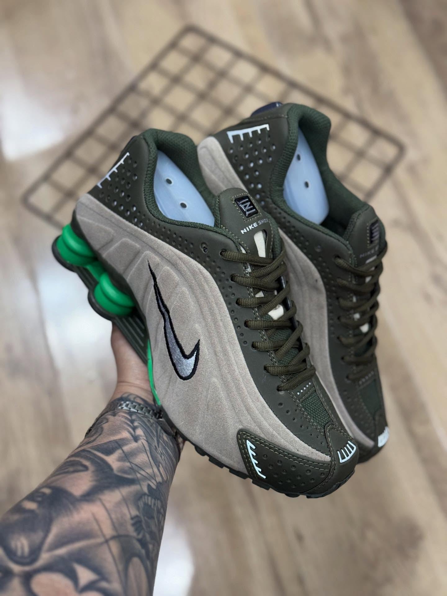 NK Shox R4- IMPORTADO