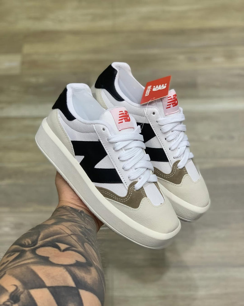 NEW BALANCE CT302 - BLACK RED