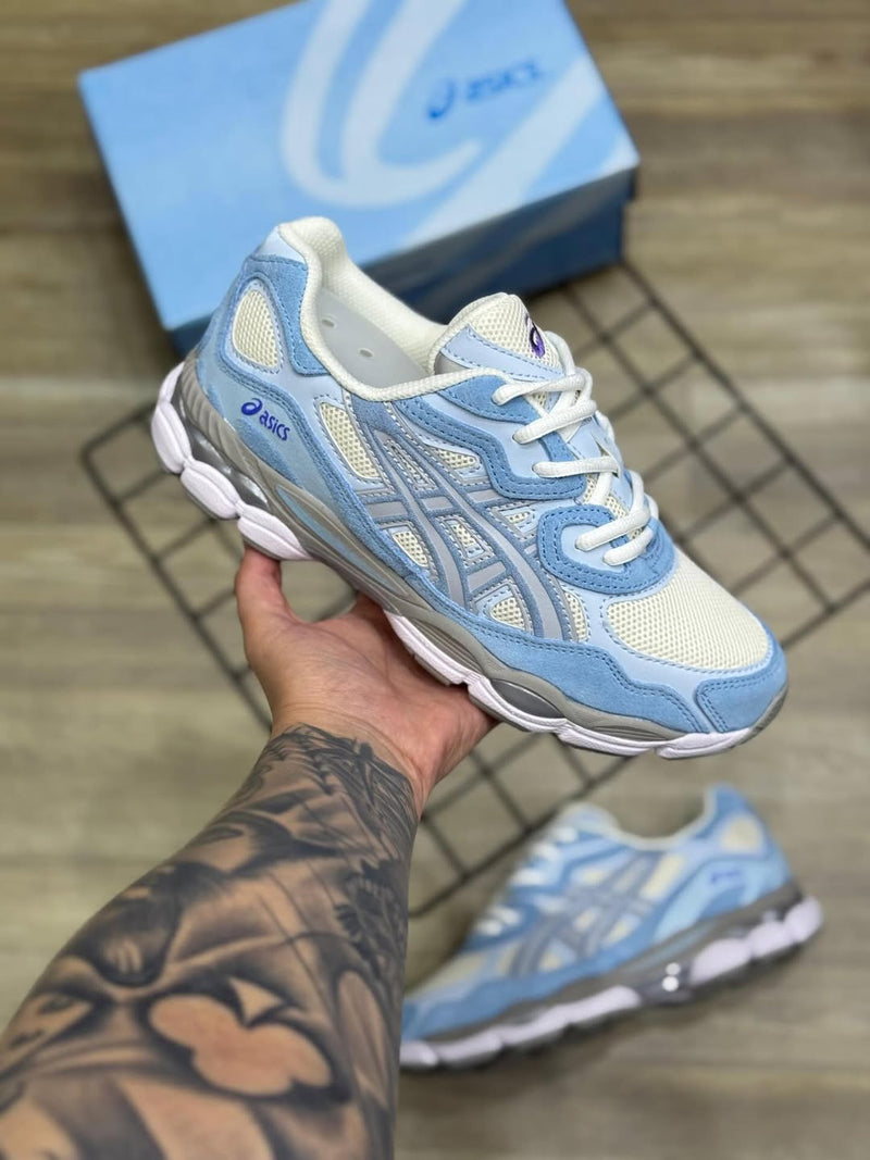 TENIS ASICS GEL- NYC IVORY CLAY AZUL CELESTE