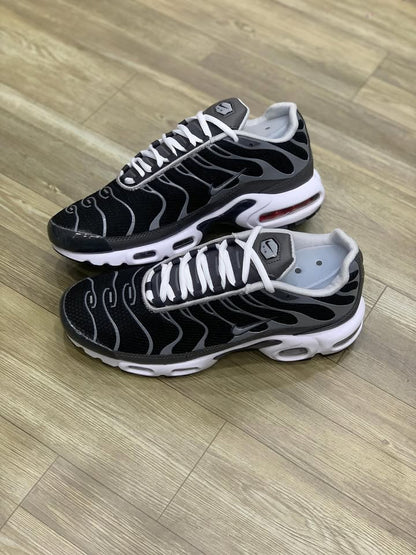 NK TN PLUS GREYSCALE