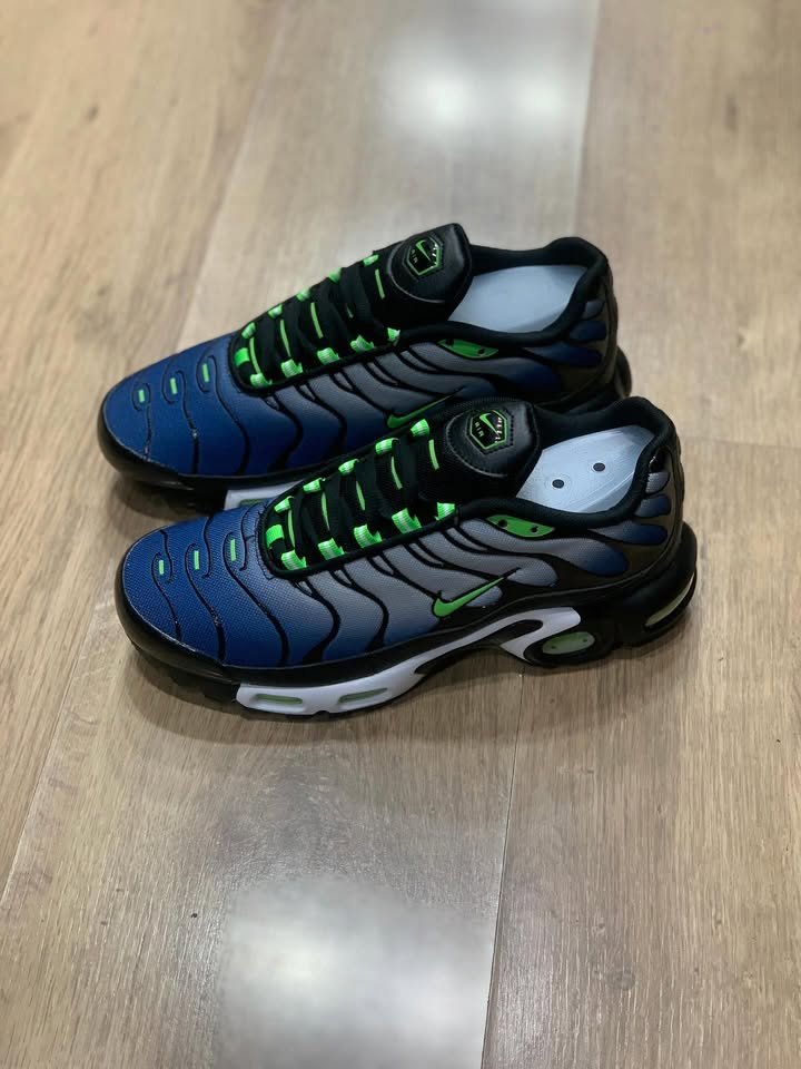 NK TN SNEAKER IN BLUE COLORWAY - IMPORTADO