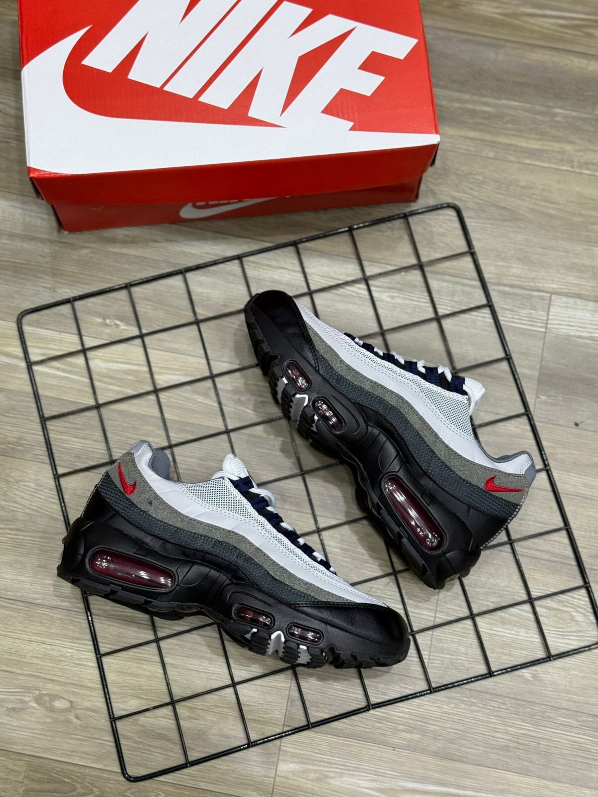 NK AIR MAX 95 TRACK RED