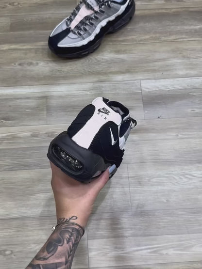 NK MAX 95 WALK BUNNY  IMPORTADO
